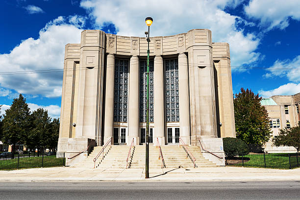 istock Art Moderne period School in Chicago 171555993