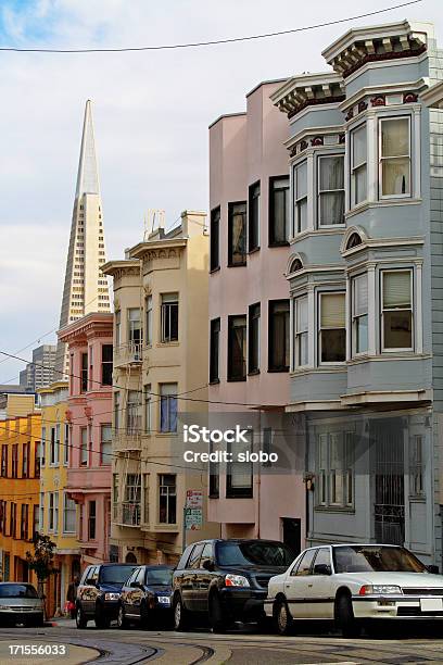 Las Calles De San Francisco Foto de stock y más banco de imágenes de Calle - Calle, San Francisco, Adulto