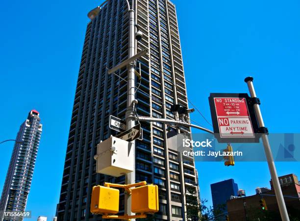 Foto de De Circuito Interno De Tv De Segurança Câmeras De Vigilância East Side De Manhattan Nyc e mais fotos de stock de Antiterrorismo