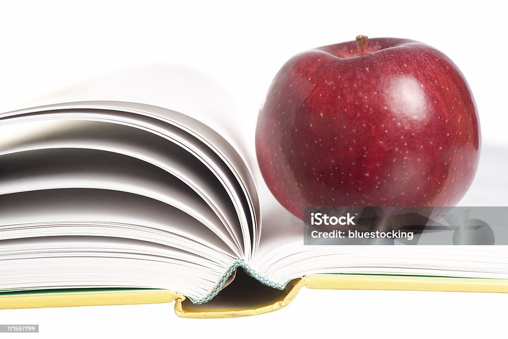 Aprire libro e Rosso mela - Foto stock royalty-free di Abilità