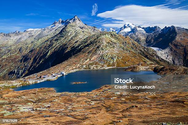 Herbst Auf Die Berge Stockfoto und mehr Bilder von Alpen - Alpen, Berg, Berggipfel
