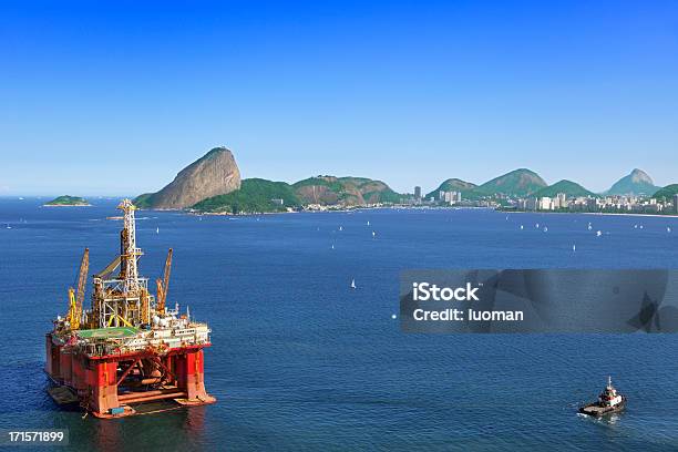 Olej Platforma Zakotwiczony W Rio De Janeiro - zdjęcia stockowe i więcej obrazów Platforma naftowa - Platforma naftowa, Ropa naftowa, Platforma budowlana