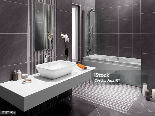 Domestic Badezimmer Stockfoto und mehr Bilder von Bathroom - Bathroom, Modern, Badewanne