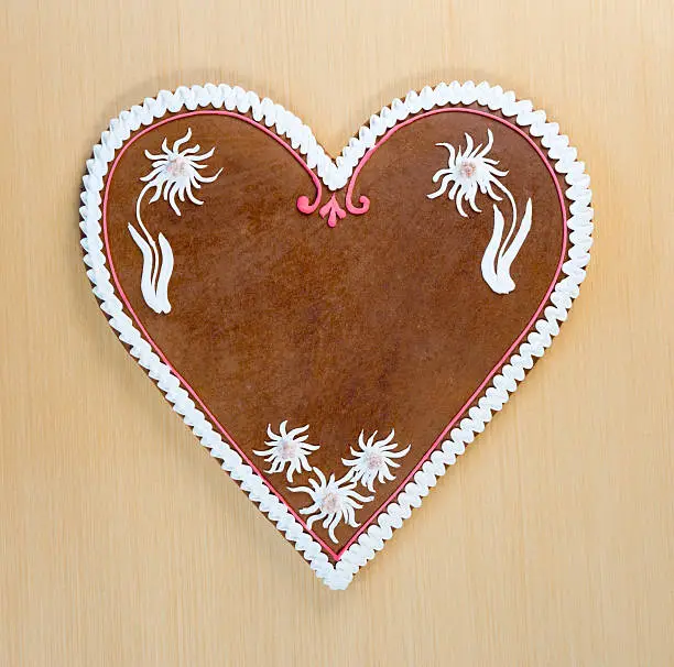 Photo of Copy space Gingerbread Cookie Heart, Beer Fest (XXXL)
