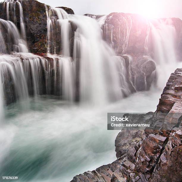 Cascata Kolufossar - Fotografie stock e altre immagini di Acqua - Acqua, Ambientazione esterna, Ambiente