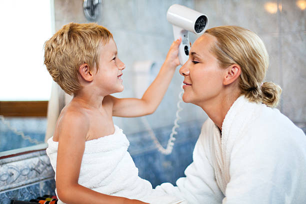 istock Mother and child in the bathroom 171576884