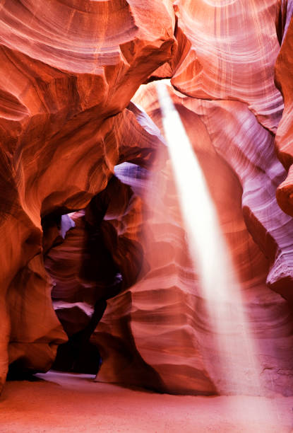 cañón del antílope superior - canyon heaven sunbeam arizona fotografías e imágenes de stock