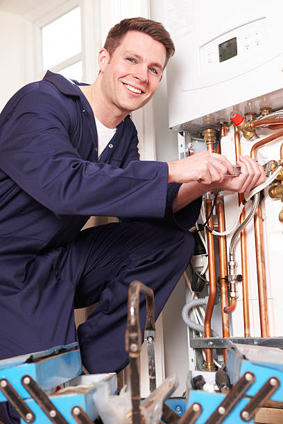 엔지니어 서비스 중환 승온 보일러 - gas boiler water heater boiler radiator 뉴스 사진 이미지