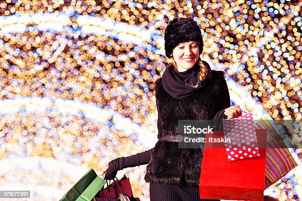 Рождественские Покупки — стоковые фотографии и другие картинки Розничная торговля - Розничная торговля, Ходьба по магазинам, Рождество