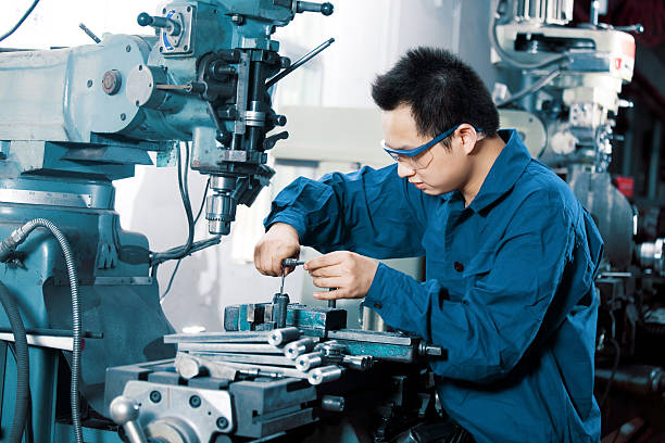 istock industrial machinist 171577931