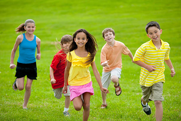 istock Group of kids outside 171578048
