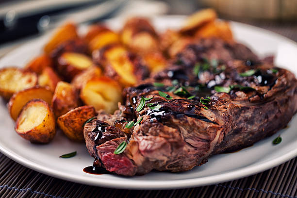 istock Grilled beefsteak with potateos 171579070
