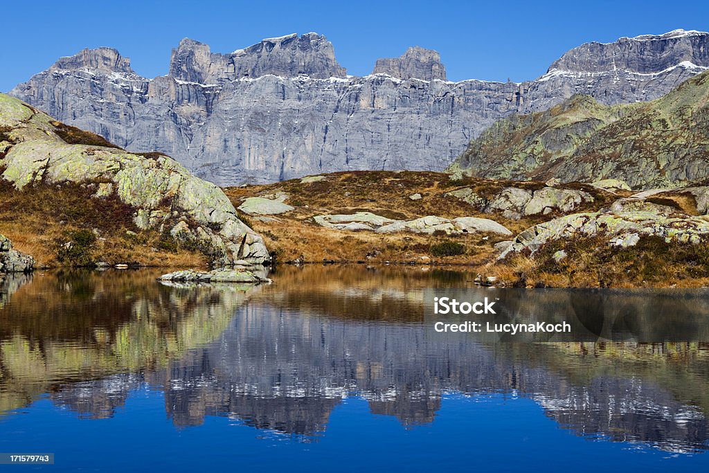 Automne dans les montagnes - Photo de Alpes européennes libre de droits