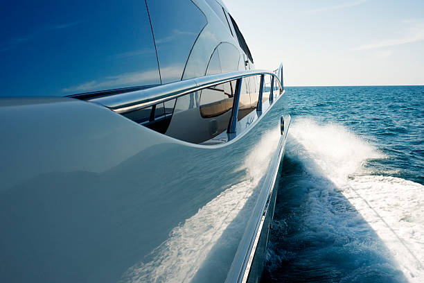 megayacht - yacht de luxe photos et images de collection