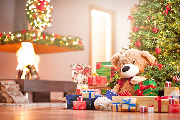 istock Christmas morning 171580364