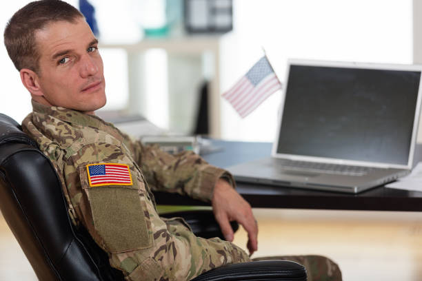istock American Soldier in his office 171581405