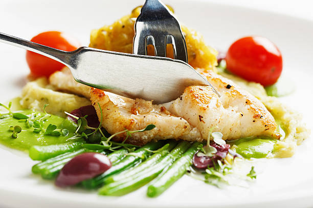 istock Grilled fish with vegetables: healthy and delicious 171581588