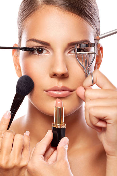 적용 전문적이다 차량제조업체 바라요 - make up brush make up work tool cosmetics 뉴스 사진 이미지