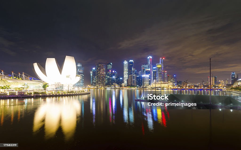 Vista panorámica del paisaje urbano de Singapur - Foto de stock de Agua libre de derechos