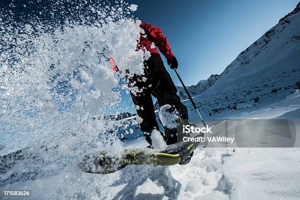 Зимний Подход — стоковые фотографии и другие картинки Альпинизм - Альпинизм, Бегать, Величественный