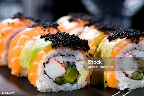 Foto de Sushi e mais fotos de stock de Sushi - Sushi, Alimentação Saudável, Arroz - Alimento básico