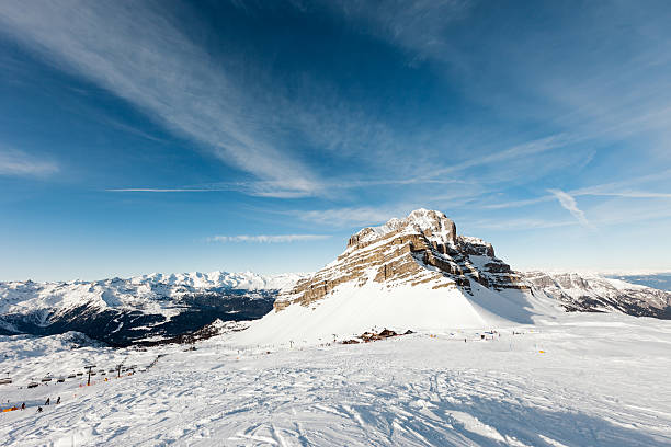 park krajobrazowy dolomiti-madonna di campiglio - skiing point of view zdjęcia i obrazy z banku zdjęć