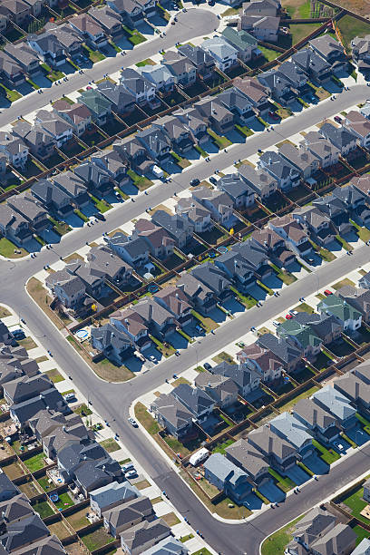 istock Residential Neighborhood 171584029