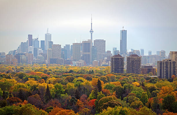 istock Toronto Autumn Cityscape 171584089