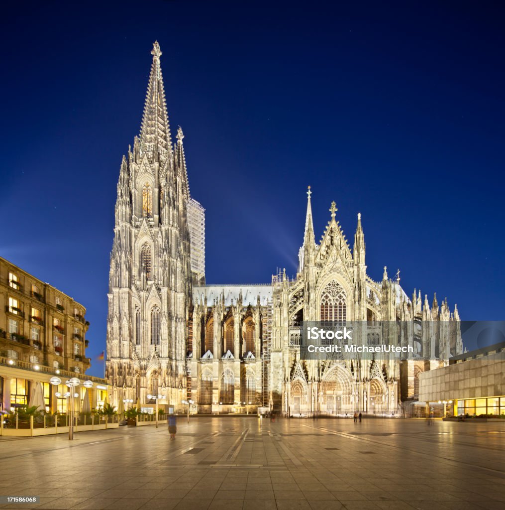 Catedral de Colonia en la noche - Foto de stock de Alemania libre de derechos