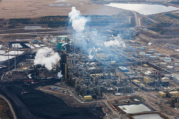 suncor refinería - fort mcmurray fotografías e imágenes de stock