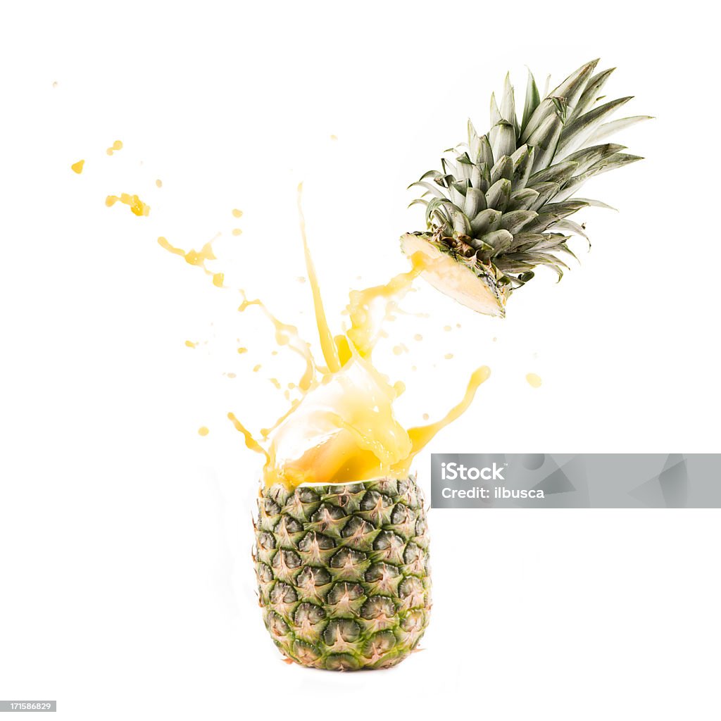 Splash De Jugo De Piña Explosión Foto de stock y más banco de imágenes de Piña - Piña, Salpicar, Explotar - iStock Splash De Jugo De Piña Explosión Foto de stock y más banco de imágenes de Piña - Piña, Salpicar, Explotar - iStock