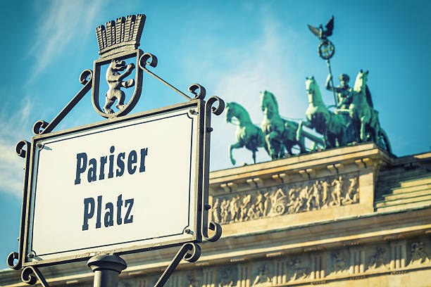 istock Pariser Platz Sign and Brandenburg Gate, Berlin 171587575