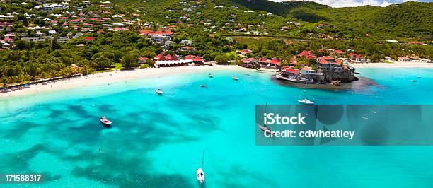 Vista Panorâmica De Stjean Bay Em Stbarths Fwi - Fotografias de stock e mais imagens de Saint Barthélemy - Saint Barthélemy, St. Jean - Saint Barthélemy, Antilhas Francesas