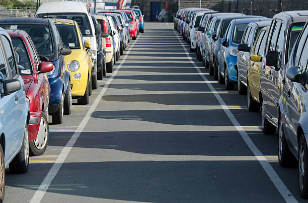 istock Multi colored cars in a row 171589060