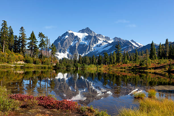 Beauty in Nature Mt Shuksan in Washington state in late autumn - Picture Lake in foreground. picture lake stock pictures, royalty-free photos & images