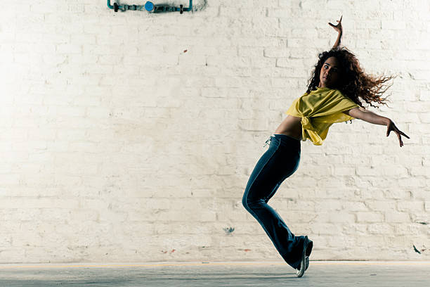 istock Hip hop girl 171591880