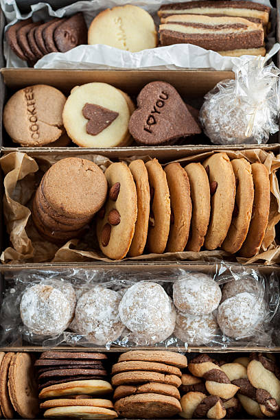 istock Christmas cookies in a box 171592030
