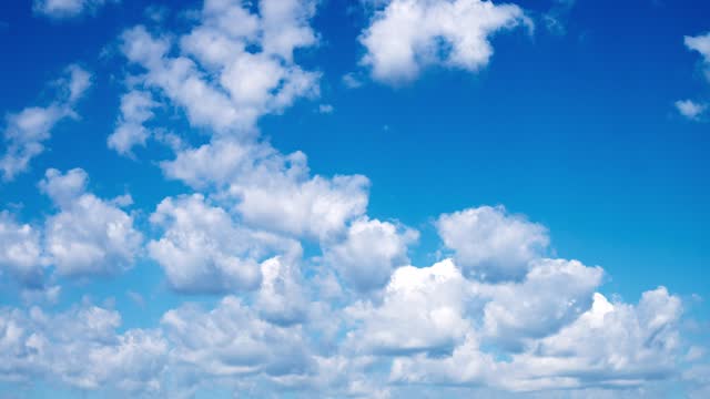 Time Lapse Of White Clouds On A Blue Sky