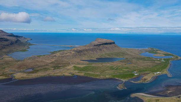 istock Beauty From the Air 1716778992