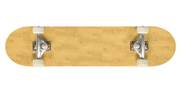 Skateboard di legno visto dal basso isolato su bianco. - foto stock