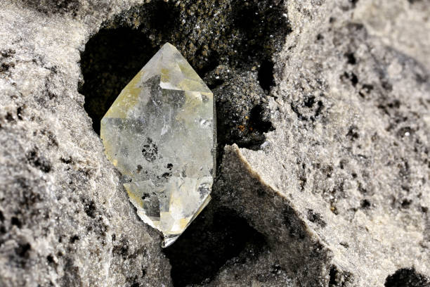 istock Herkimer diamond nestled in bedrock 1717251249