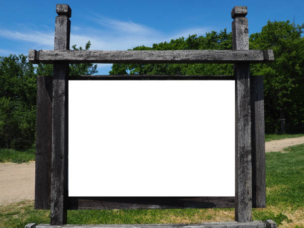 Blank white horizontal rectangular pylon stand on forest dirt road mock up. Empty panel for advertisement, promotion mockup. Clear canvas frame banner for company advert template. Fruska Gora Serbia. soporte de pilón rectangular horizontal blanco en blanco en maqueta de camino de tierra forestal. panel vacío para publicidad, maqueta de promoción. banner de marco de lienzo transparente para plantilla de anuncio de empresa. fruska gora serbia