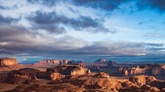 Hunts Mesa at sunrise, Monument Valley, Arizona, USA