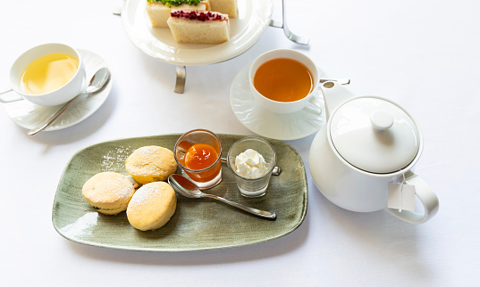 The afternoon tea with dessert set
