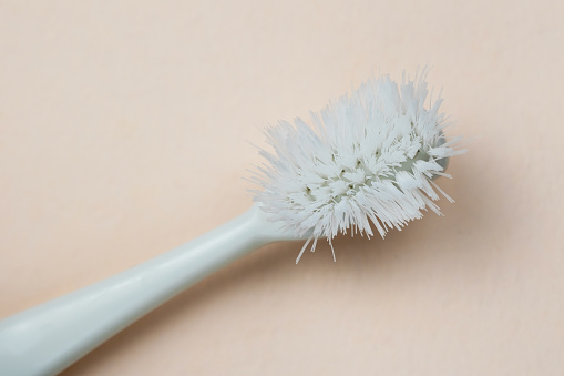 An old toothbrush repurposed for health and detail cleaning represents a sustainable and cost-effective approach to maintaining personal hygiene and tackling intricate cleaning tasks. By giving new life to a toothbrush that would otherwise be discarded, you contribute to environmental conservation and achieve thorough cleanliness in hard-to-reach areas.