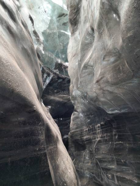 istock Icelandic Vatnajokull glacial cap 1718503946