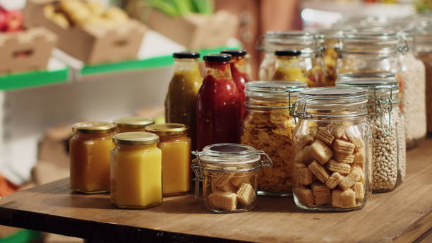 istock Food items in biodegradable containers 1718726858