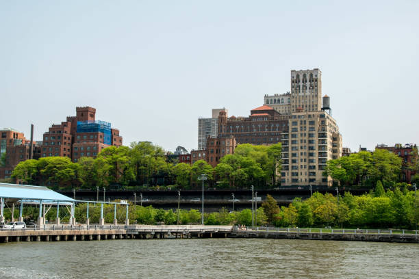 istock Pier 2 in the Brooklyn Bridge Park, waterfront overlooking Manhattan, modern cityscape, reportage photography, Brooklyn Heights, NY, USA 1718772591