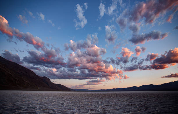 istock Death Valley National Park 1718881447