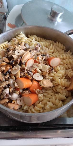 istock Cooking seafood pasta at home 1719095674